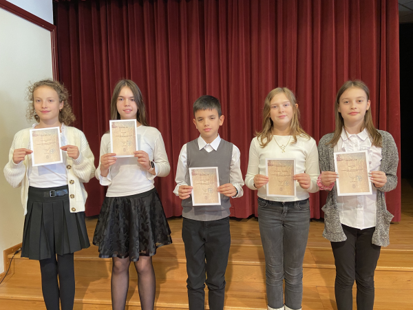 Szépkiejtési versenyen a gyakorlóiskolások