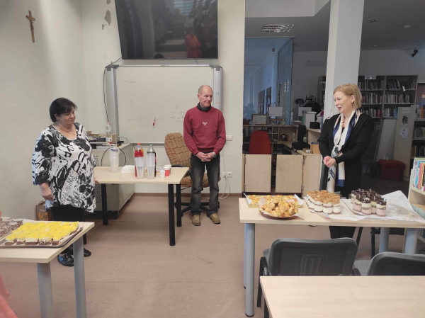 Mariann, a könyvtáros és Tivadar, a testnevelő búcsúzott Bartók téri iskolánktól