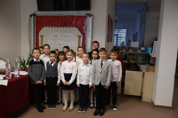 Beszámoló a Bartók téri épületben rendezett szavalóversenyről