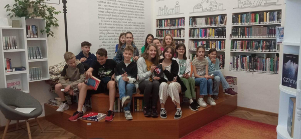 A Bródyban jártak a hatodikosok, a könyv születésével ismerkedtek