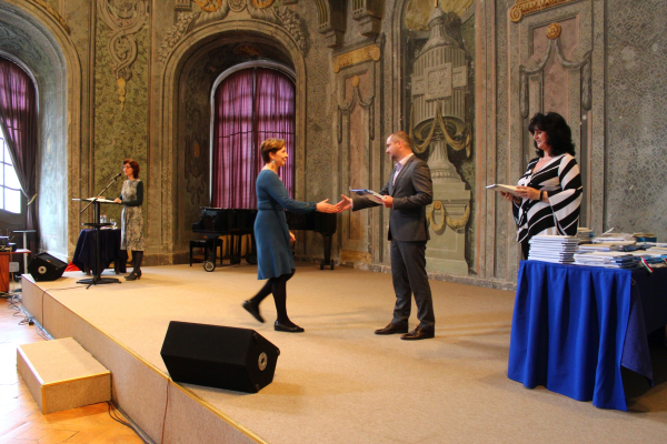 M2 avagy Matematika Mesterfokon – Garbaczné Olasz Andrea tanárnő elismerése