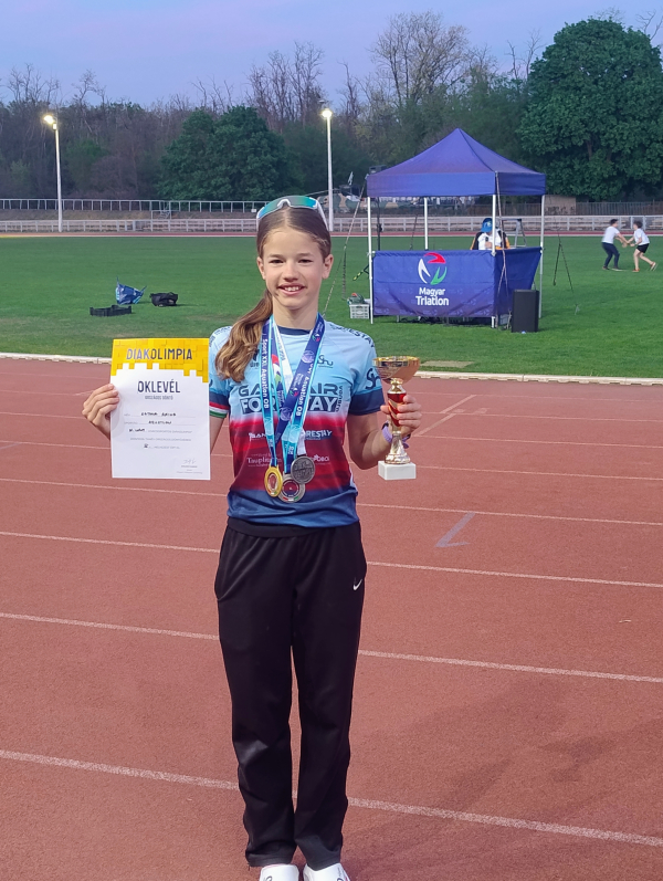 Katona Amina az Aquatlon Diákolimpia országos döntőjében