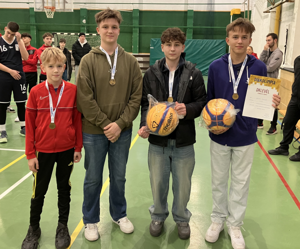 Eredményes novembert zártak diákolimpikonjaink a vármegyei sportversenyeken