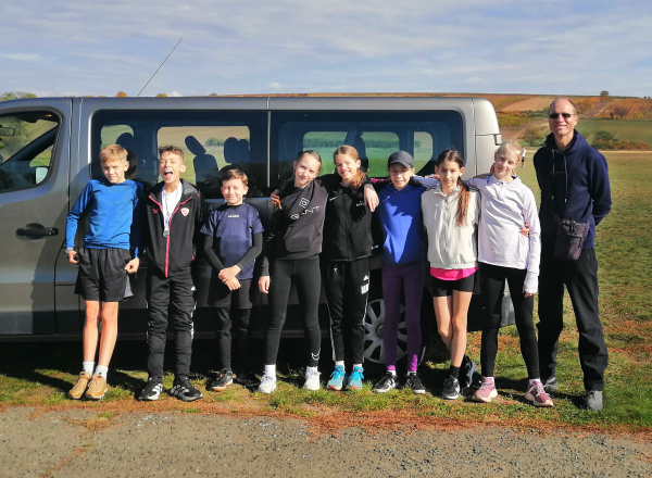 DIÁKOLIMPIA MEZEI FUTÓVERSENY KÖRZETI FORDULÓ